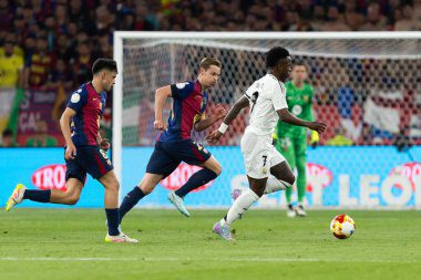 Sao trẻ Kendry Paez lập kỷ lục ghi bàn Copa 2024
