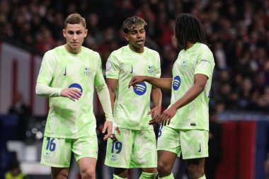 Mbappe thua đau, Lamine Yamal tiếp tục toả sáng